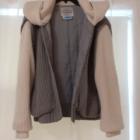 Winter jacket w/ scarf - Picture 11 of 13